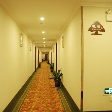 فندق Zhangjiakouفي  فندق جرين تري إن زانجياكو زوانهوا بوجو بيزنس المظهر الخارجي الصورة